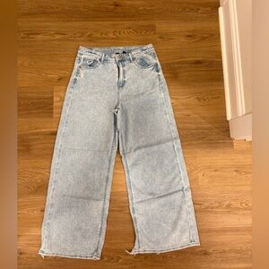 American Eagle Outfitters Light Wash Women's boyfriend  loose fit